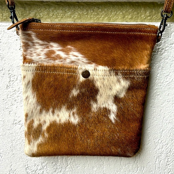Myra cowhide bag 💼 EUC - Picture 3 of 13